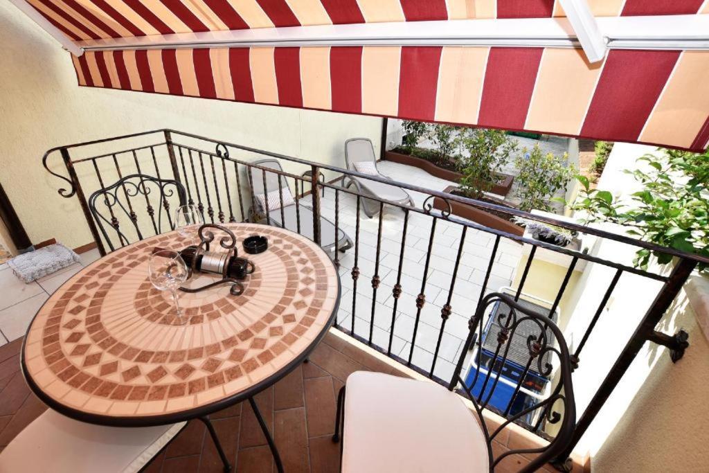 Deluxe Apartment Nono- Anex Building Poreč Eksteriør billede